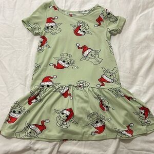 Two pack dress set, baby Yoda Christmas 5/6